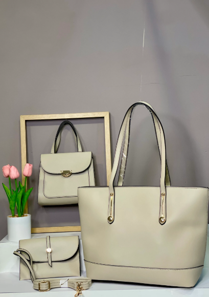 RA-06 BOLSO EN TRIO CAQUI