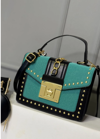 1017-BOLSO TACHES VERDE