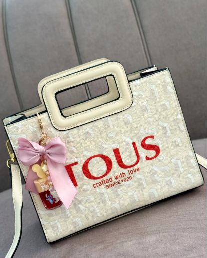 5908- TOUS MINI SHOPPER BEIGE+ LLAVERO