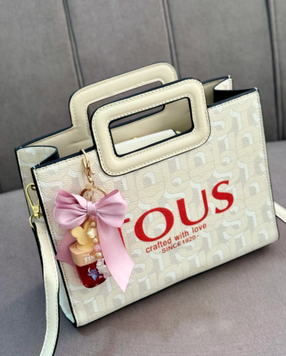 5908- TOUS MINI SHOPPER BEIGE+ LLAVERO