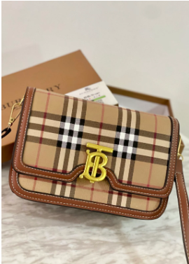 77244-MANOS LIBRE-BURBERRY-CUADROS