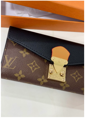 8806-BILLETERA LV-NEGRO