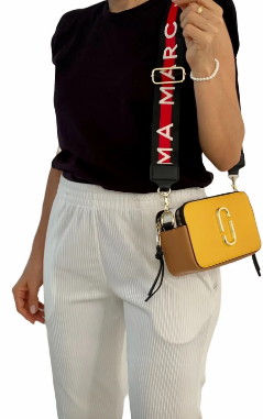 (OFERTA) 9073- MANOS LIBRE MJ AMARILLO