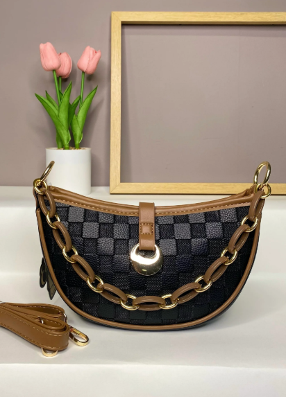 EZO-21 BAGGUETTE MEDIA LUNA NEGRO