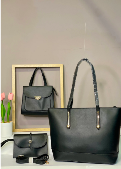 RA-06 BOLSO EN TRIO NEGRO
