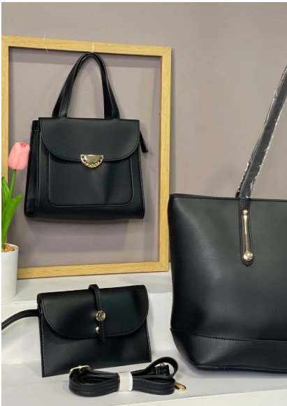 RA-06 BOLSO EN TRIO NEGRO