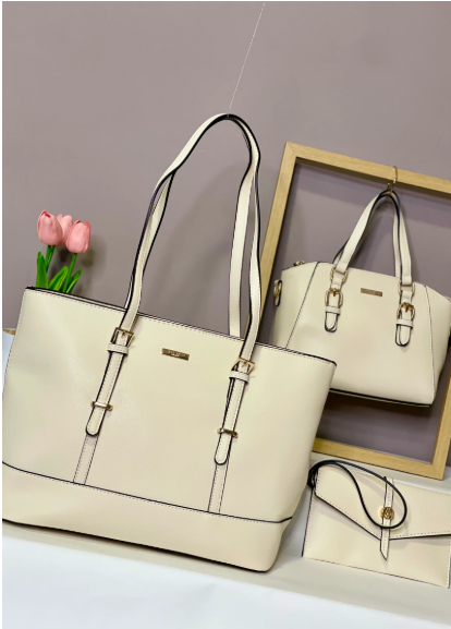 RA-08 BOLSO EN TRIO VAINILLA