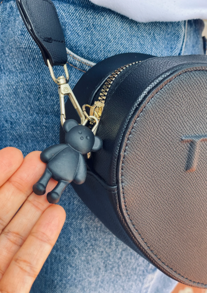 V539 MANOS LIBRES TOUS CORAZÓN NEGRO