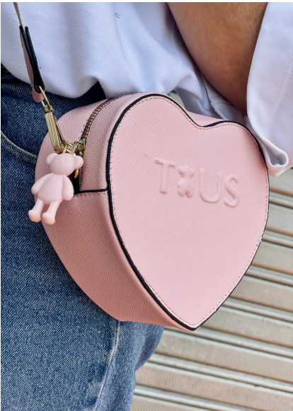 V539 MANOS LIBRES TOUS CORAZÓN ROSADO